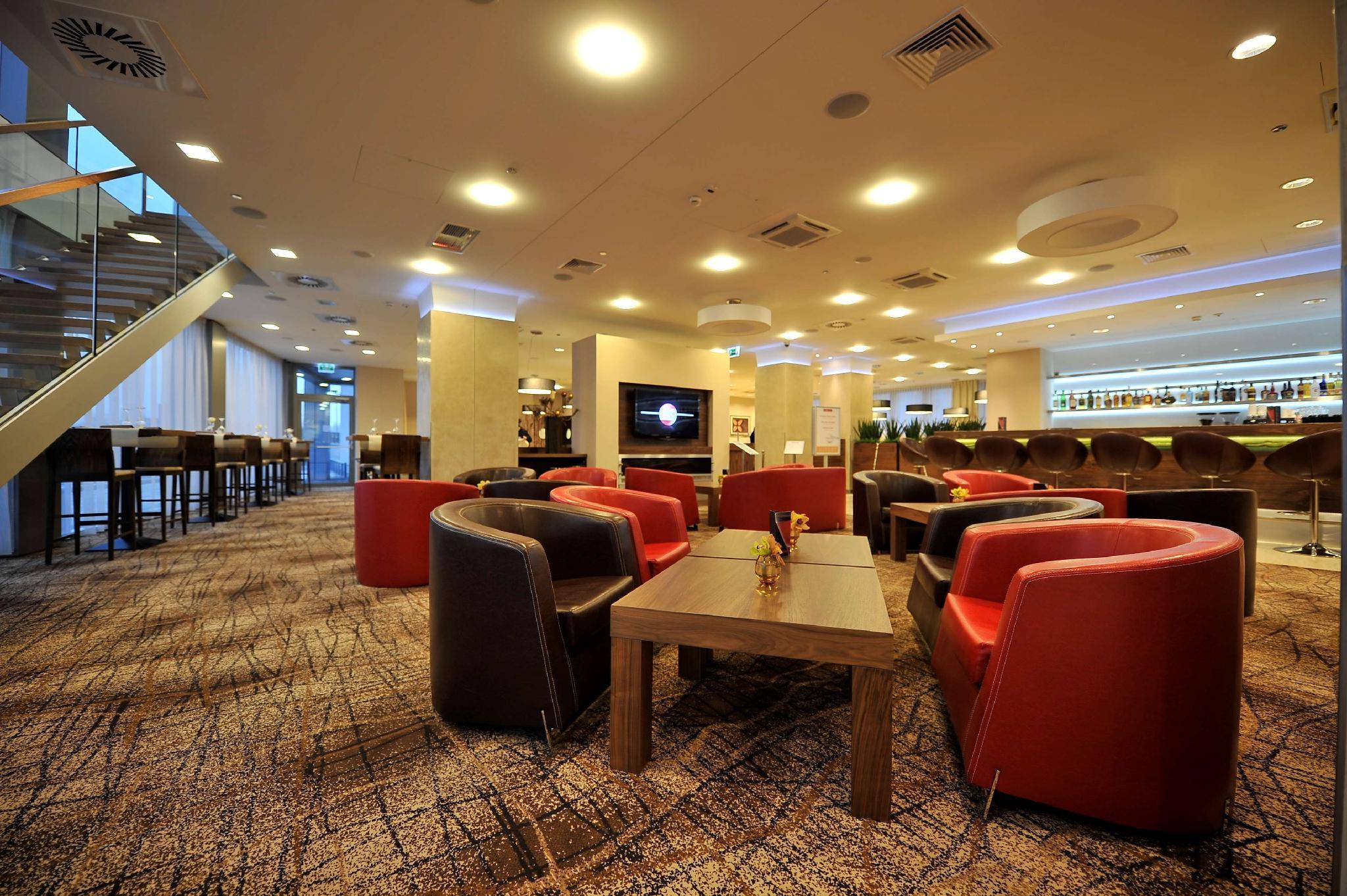 Hilton Garden Inn Красков Екстериор снимка